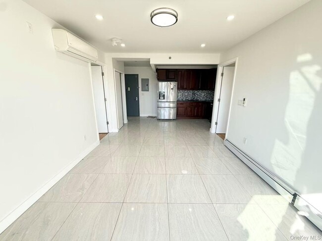 Building Photo - 145-38 34th Ave