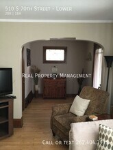 Building Photo - 510 S 70th St