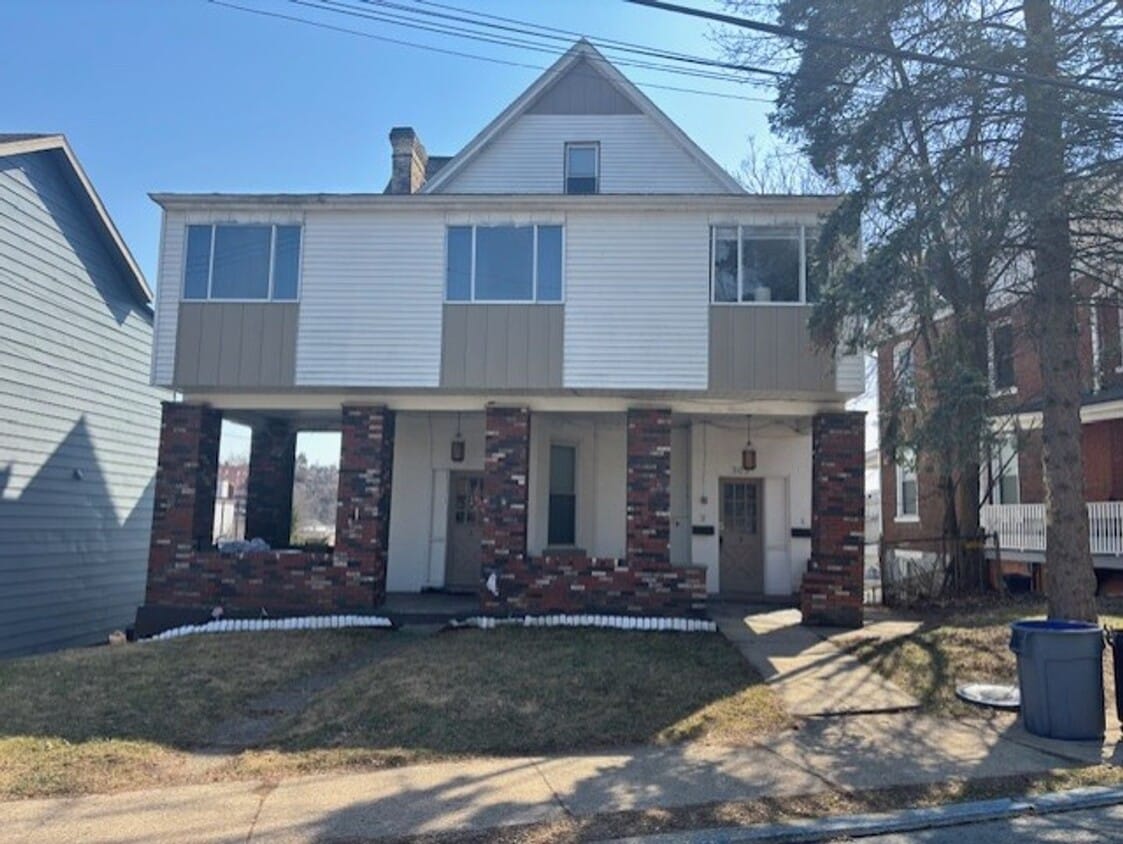 Photo - 303 5th Avenue