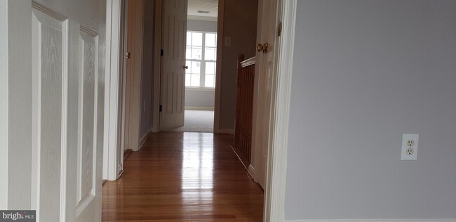 Building Photo - 2483 Wheat Meadow Cir