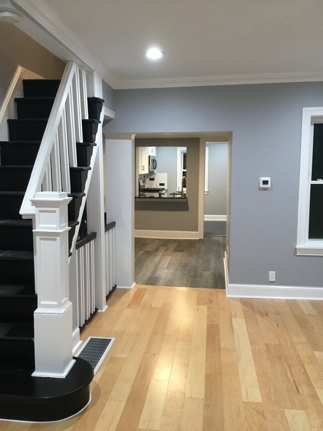 Photo - 1828 E Hazzard St (Philadelphia, PA) House
