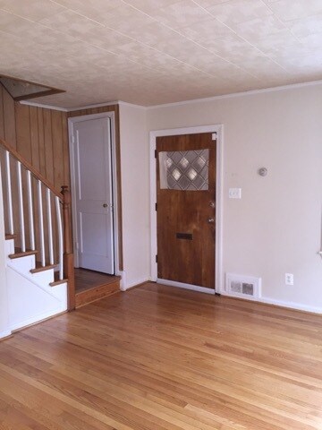 Foto del edificio - 639 Emerson St NE