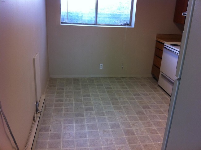Building Photo - 1402 W 14600 S