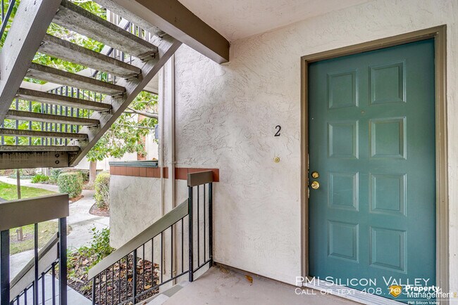 Foto del edificio - 606 San Conrado Terrace