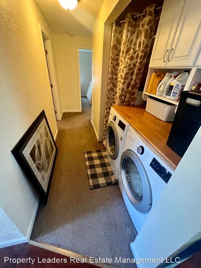 Foto del edificio - 3 br, 2 bath House - 68 SW Cleveland Ave