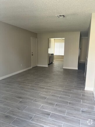 Building Photo - 9401 Thistlewood Ct