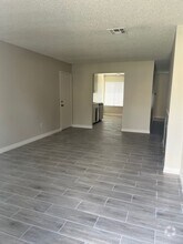 Building Photo - 9401 Thistlewood Ct
