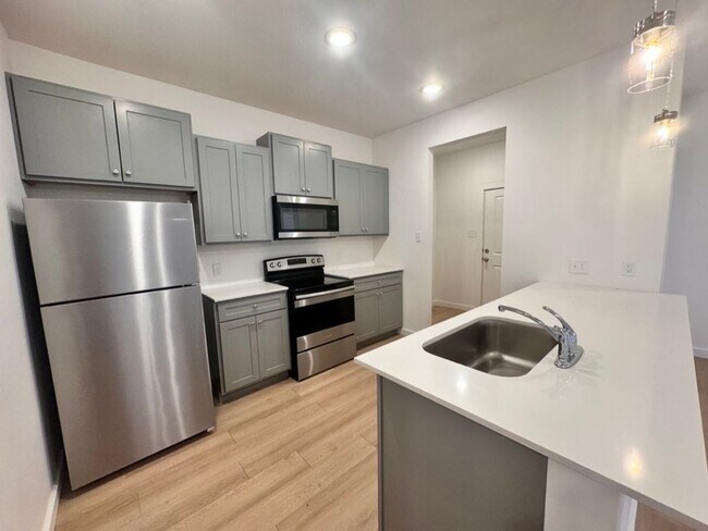 Foto del edificio - 5519 Itasca St