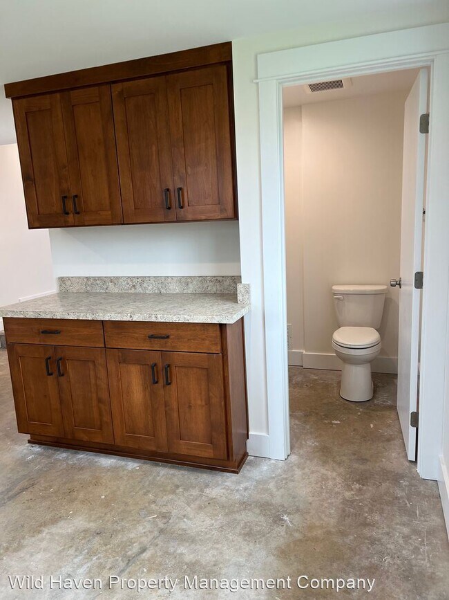 Foto del edificio - 3 br, 2.5 bath House - 8300 NE Gun Club Rd