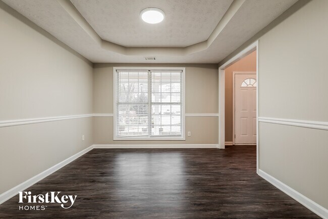 Building Photo - 835 Sweet Mill Lane