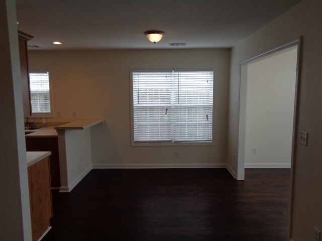 Foto del edificio - 705 Parc River Blvd