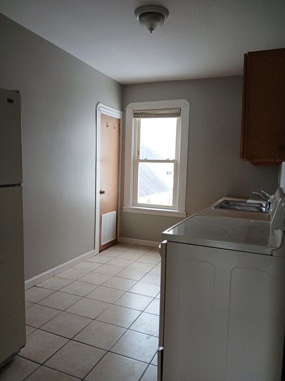 Foto del edificio - 45 Belleville Ave