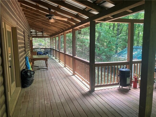 Building Photo - 937 Scenic Ln