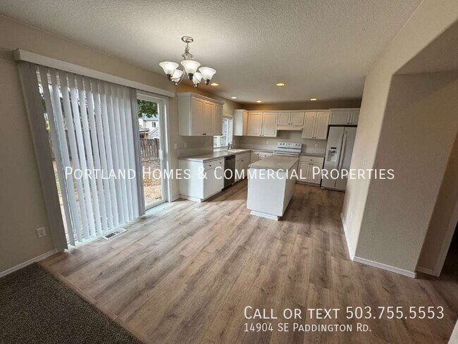 Foto del edificio - 14904 SE Paddington Rd