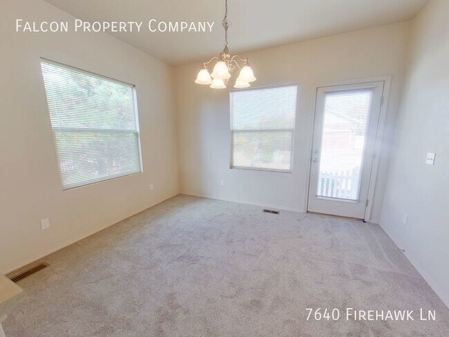 Building Photo - Fantastic Rancher in Stetson Hills! - Appr...