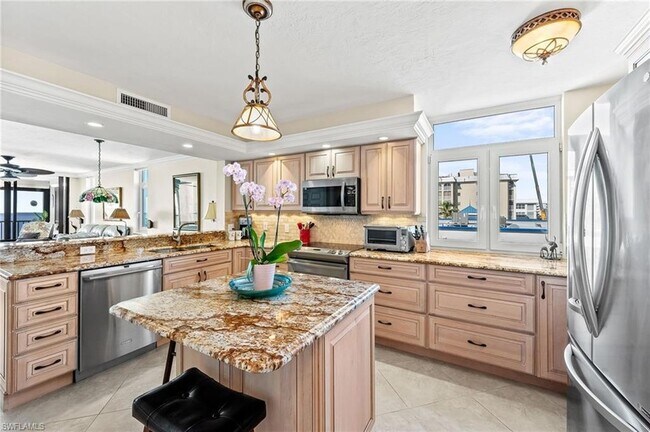 Building Photo - 9415 Gulf Shore Dr