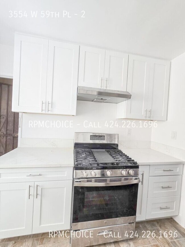 Building Photo - 3554 W 59th Pl
