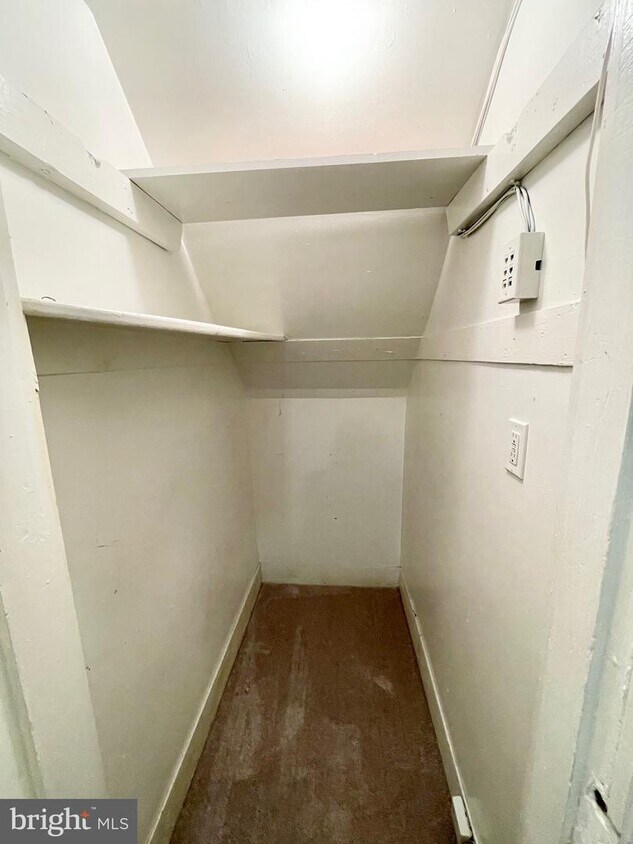 Primary Photo - 34 O St NW