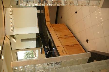 Foto del edificio - 220 Shoreview Dr