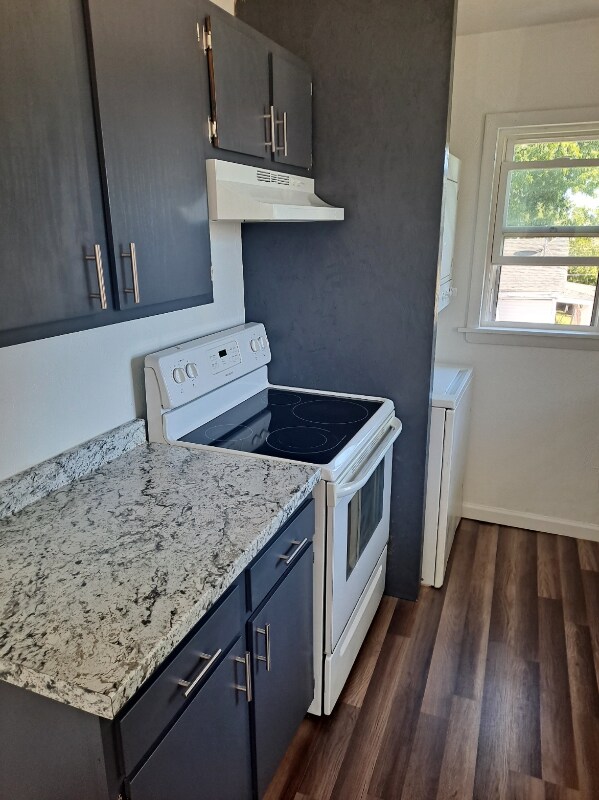 2025 Peach St Unit 2, Portsmouth, VA 23704 Room for Rent in