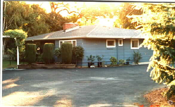 Primary Photo - 50 Grant Ave