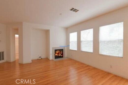 Foto del edificio - 46 Freeman Ln