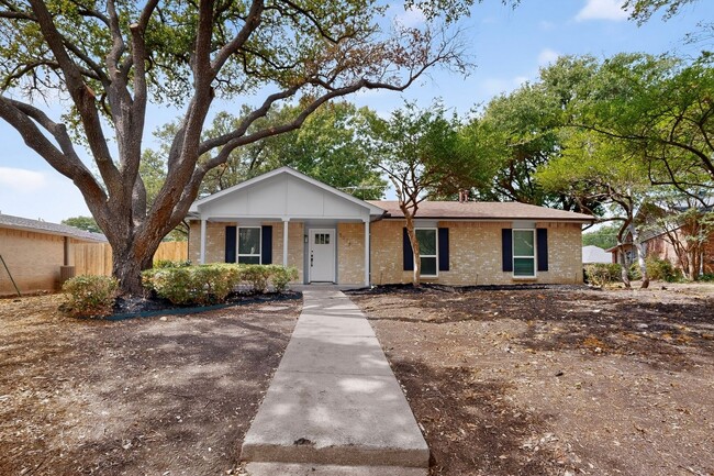 Building Photo - 5013 Windy Meadow Dr
