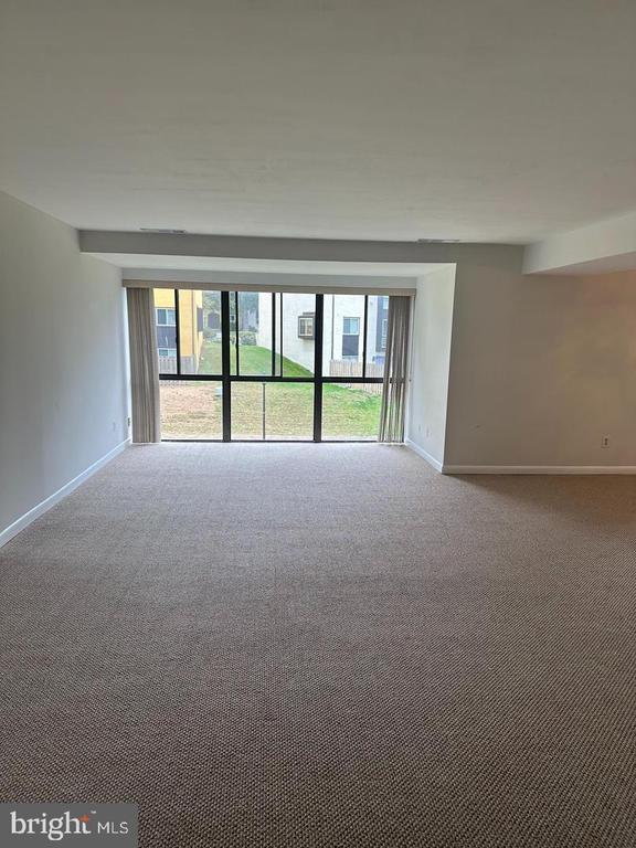 Primary Photo - 19023 Mills Choice Rd