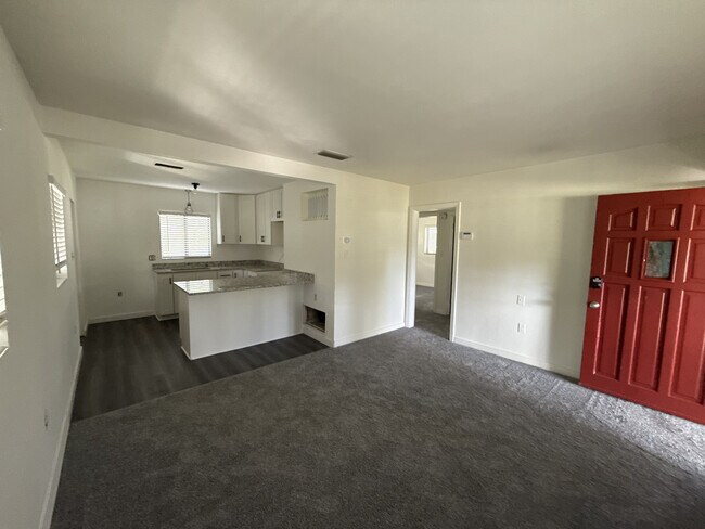 Foto del edificio - 1208 Crescent St