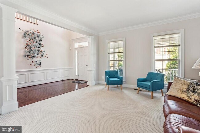 Building Photo - 43595 Aldie Mill Ct