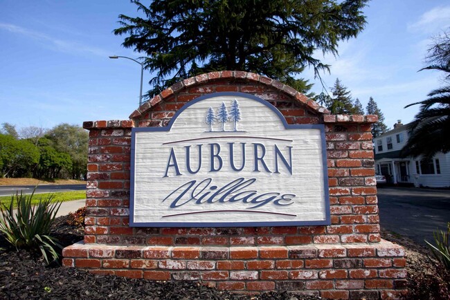 Foto del edificio - Auburn Village