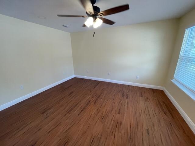 Building Photo - 2176 Paloma St