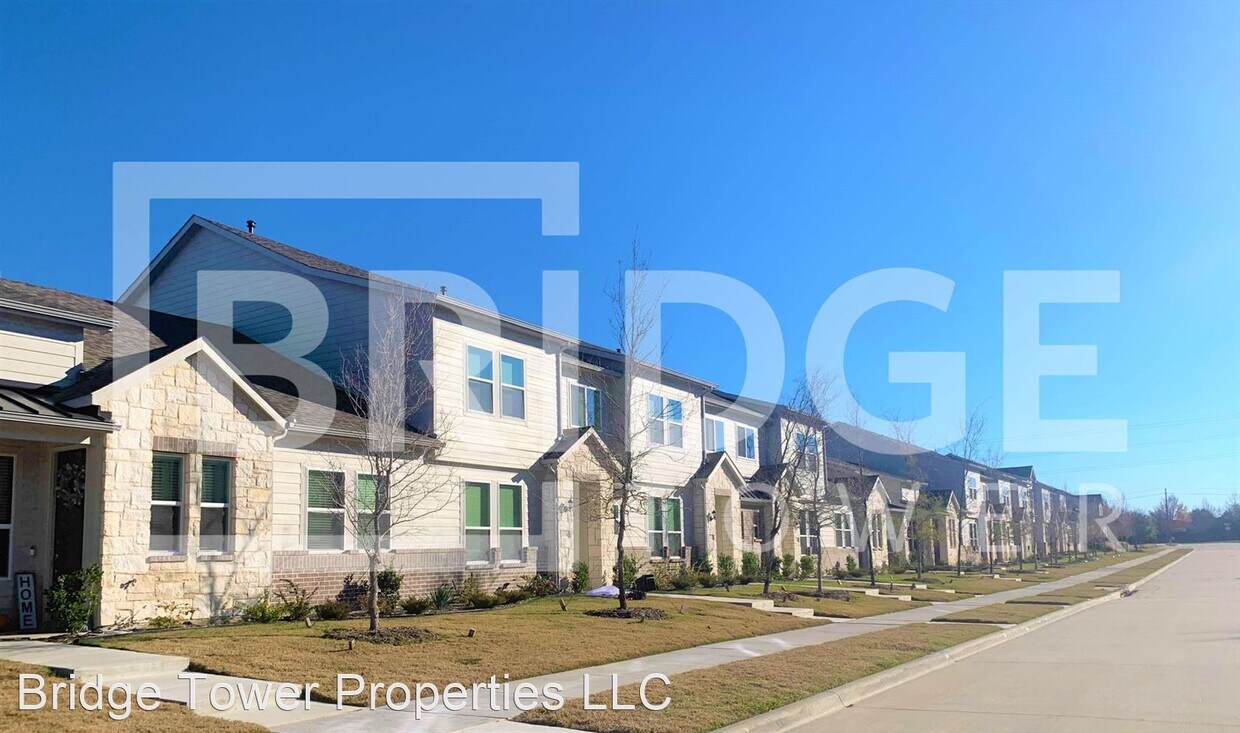 Primary Photo - 4 br, 2.5 bath House - 1301 Creekbank Drive