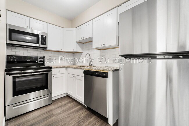 Foto del edificio - 11435 Old Goddard Rd