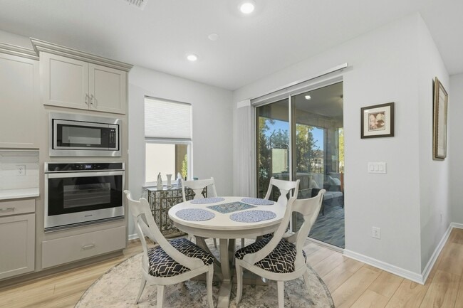 Foto del edificio - 5584 SW 85th Ave Rd