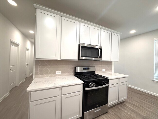 Building Photo - 12915 Catfish River Ct