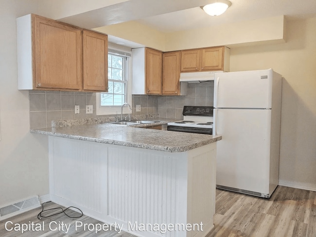 Foto del edificio - 4801/4803 SW 14th Street