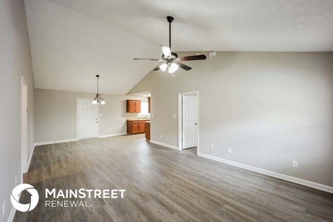 Building Photo - 334 Barr Cir