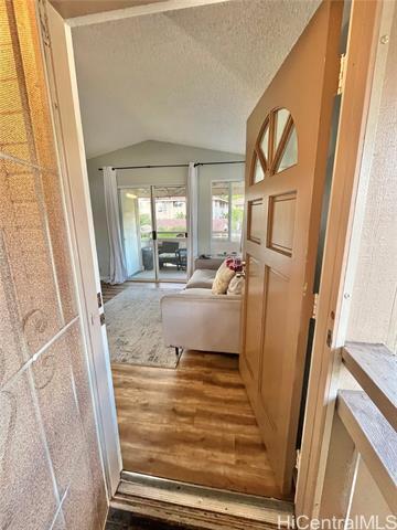 Building Photo - 95-510-510 Wikao St