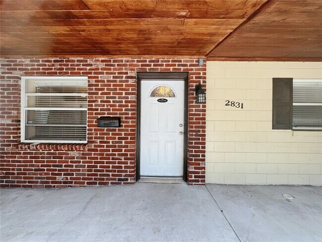 Foto del edificio - 2831 Lion Heart Rd