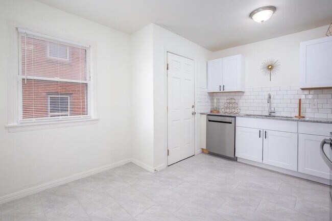 Building Photo - 4602 N Classen Blvd