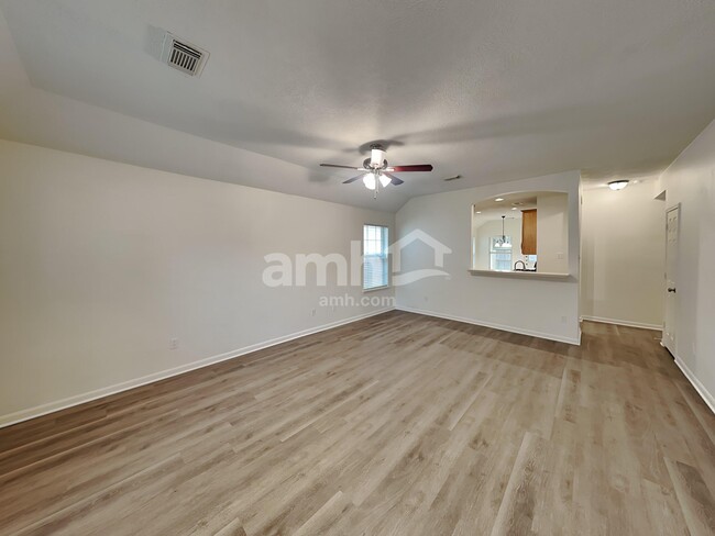 Building Photo - 2338 Colonial Springs Ln