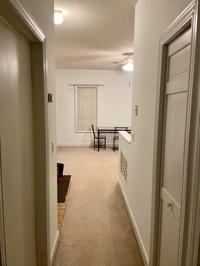 Building Photo - 60 Mariner St