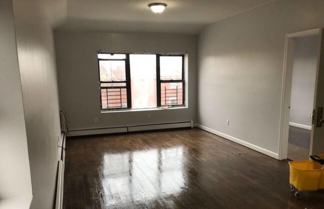 Foto del edificio - 263 Atkins Ave