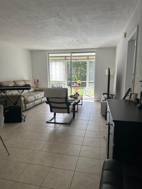 Foto del edificio - 2930 Point E Dr