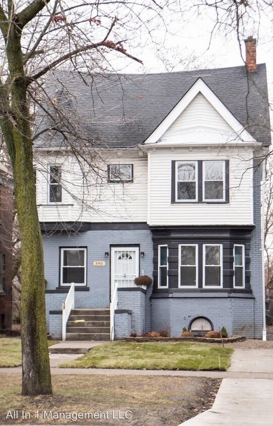 Foto principal - 390 E Grand Blvd