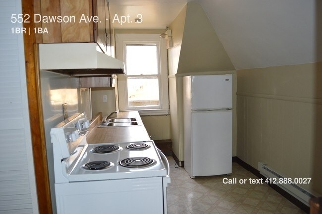 Building Photo - 552 Dawson Ave