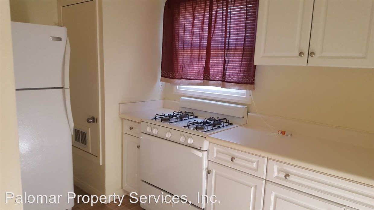 Primary Photo - 405 N Juniper St