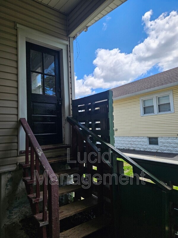 Photo - 1210 Longfield Ave Apartment