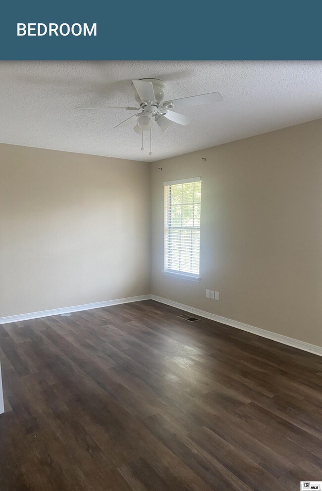 Foto del edificio - 122 Wellington Pl